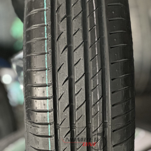 لاستیک-1757013-مکس-ترک-چین-سفید-تصویر-2