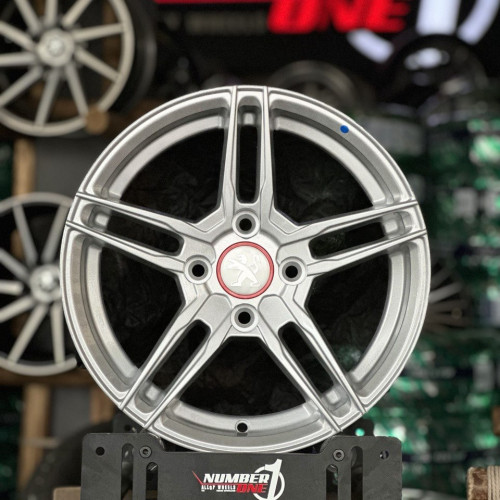 رینگ مومو طرح استرامبولی سایز 15 نقره ای پارس