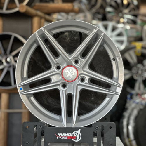 رینگ  ووسن طرح استرامبولی سایز 15 نقره ای پارس