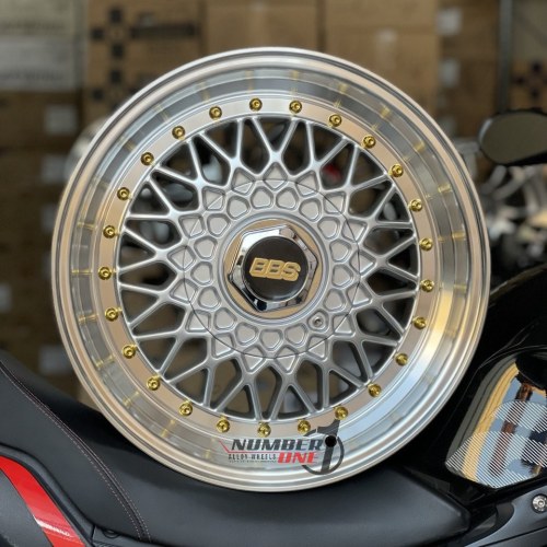 رینگ 1701 بی بی اس سایز 15 نقره ای با پرچ های طلایی